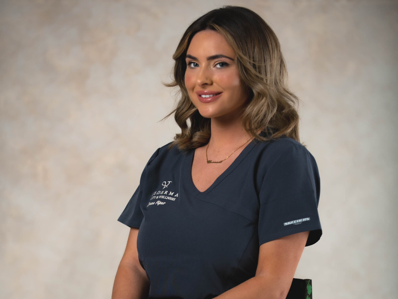 rhianne Cooper staff member picture viederma